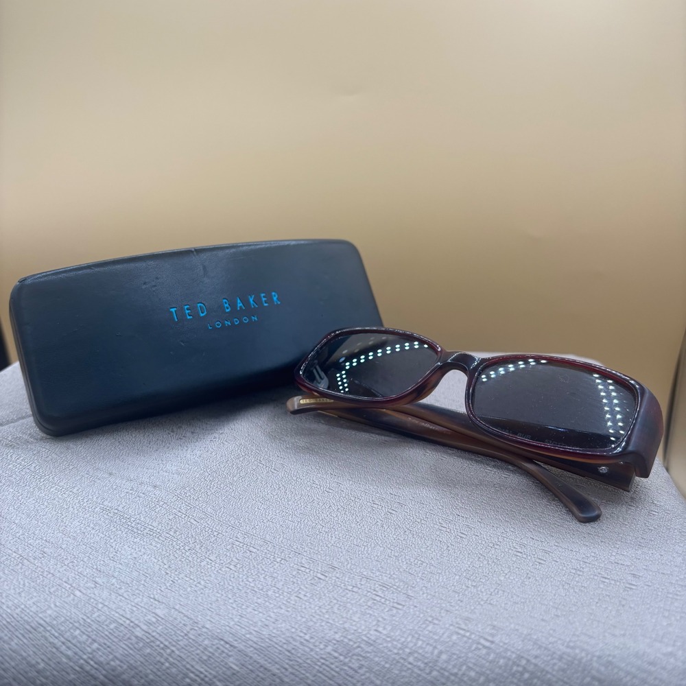 Ted Baker Helena B481 BUR Burgundy Rectangular Sunglasses Y2K 53-17-130